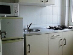 Dristor, langa metrou